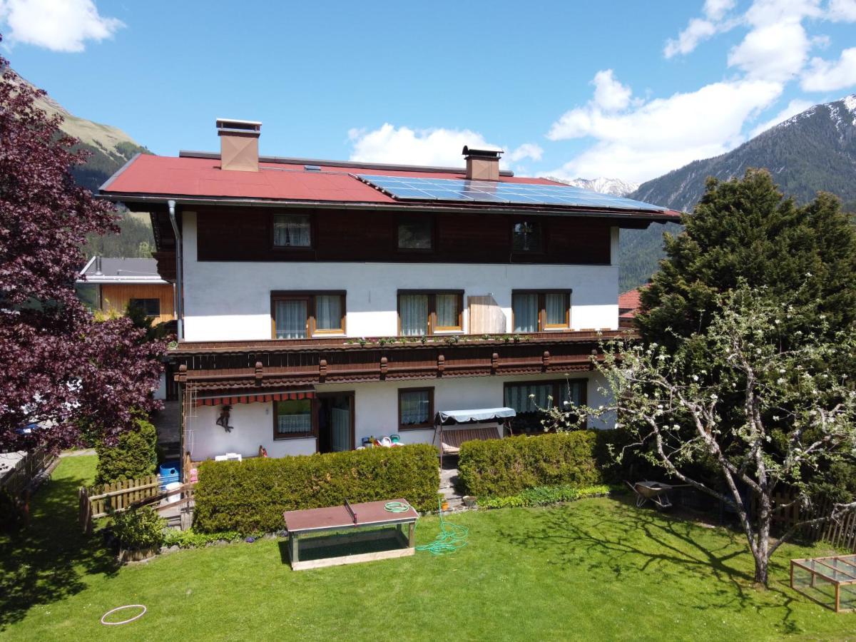 Gaestehaus Wolf Elbigenalp Esterno foto